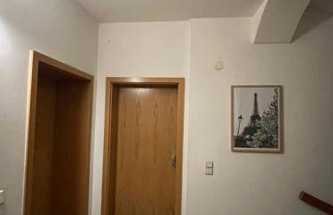 Maxim's Apartment - Self Check-in - Foto 13