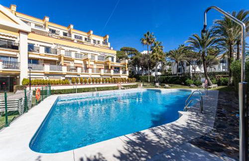 2 Estudios en La Romana Playa, uno con vista parcial mar y otro vista a la piscina - Foto 67