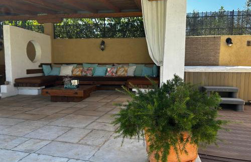 Božini dvori- Villa with Pool, Sauna , Jacuzzi and multifunkcional sport Court - Foto 119