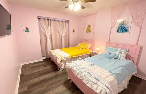 Fully Renovated, Quiet, Spacious Disney Themed Pool Home with Office - Foto 22