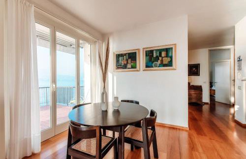 Casa Cotima by Quokka 360 - Lakefront Terrace In Campione - Foto 30