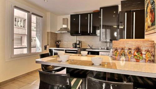 Lyon Superbe Appartement Parc Tête d'Or 95 M2 Clim Parking - Foto 3