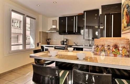 Lyon Superbe Appartement Parc Tête d'Or 95 M2 Clim Parking - Foto 3