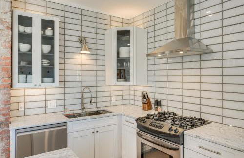 7 Mi to Dtwn and Lake Erie Sleek Cleveland Apt! - Foto 9