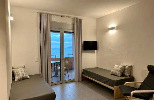 Pasithea Suites - Photo 23
