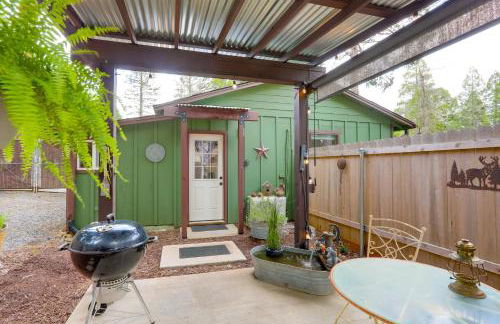 Cozy Cottage with Park Pass, 1 Mi to Jenkinson Lake! - Foto 17