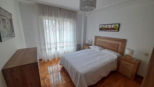 APARTAMENTO EN CANDAS CON GARAJE - Foto 4