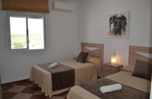 Dos casas rurales en Despeñaperros, La Reconquista y Nuevas Poblaciones - Foto 62