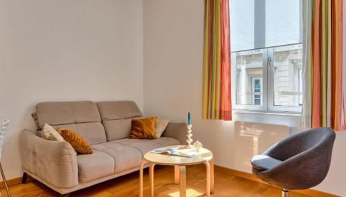 Virginie F2 central et agréable avec parking ! - Foto 2