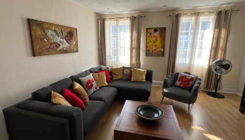 Stay in Yeovil Town Centre, Large 2 BD Apt With Parking, Sleeps 4 - Foto 4