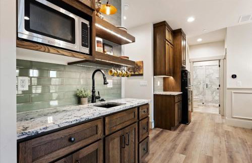 The Oak Room - Newly Built 2B2B Loft Near Park City - Foto 6