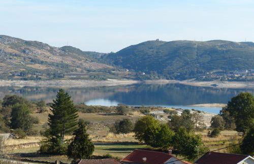 Casa do Alto Montalegre - Foto 1