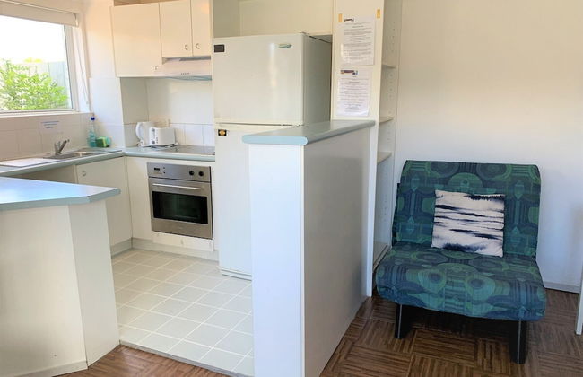 Broadwater Keys - Foto 49