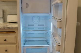 Luxe Bavarian Retreat - in Town with Hot Tub - Foto 55