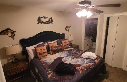 Bear Den on Lake Ouachita 2BR Condo at Mountain Harbor Resort - Foto 39