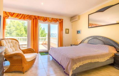 Amazing Home In Trullent - Foto 18