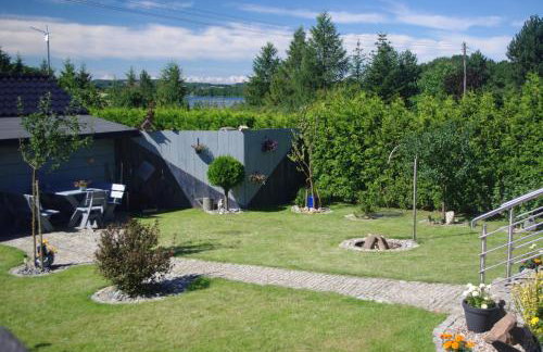 Dom z widokiem na jezioro i domek nad jeziorem - Foto 43