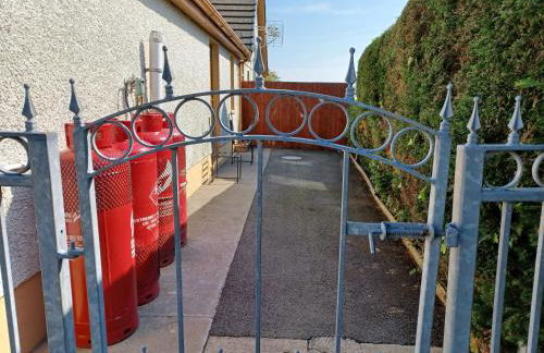 Dunroaming Cottage - Photo 23