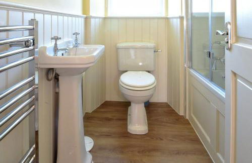 Fordel Cottage - Photo 16