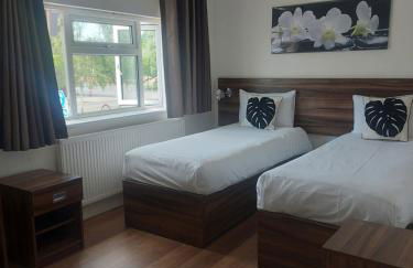 Langley House 5 mins from langley train station - Foto 14