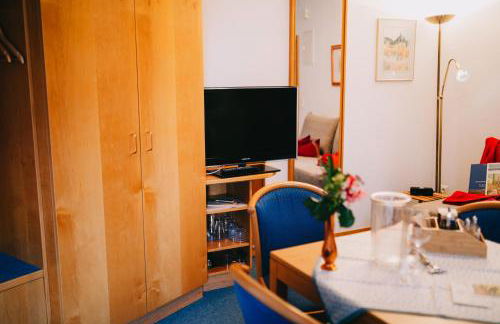 Bio-Weingut Staffelter Hof - Foto 59