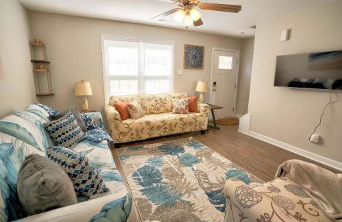Kannapolis Elegant Townhouse - Pet Friendly - Photo 26