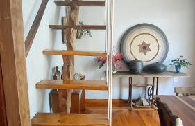 Suítes em casa centenária no centro de Socorro - Foto 17