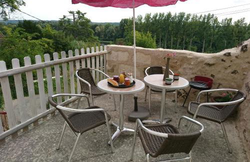 Les Gîtes des Châteaux, gîtes troglodytiques - Foto 78