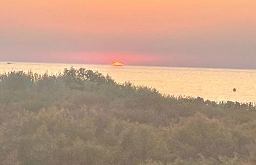 Charmante petite maison dans résidence avec piscine chauffée à 600 m de la plage - Foto 3