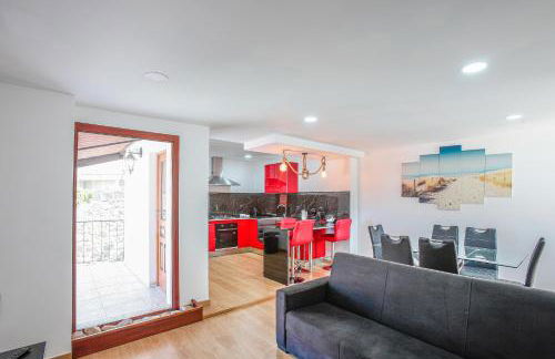 Mirando Espanha - Foto 1