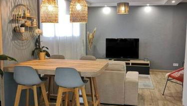 Petit Paradis Cosy T1 Bis 40m2 Indépendent Studio en Maison avec Jardin & Parking Gratuit - Foto 4