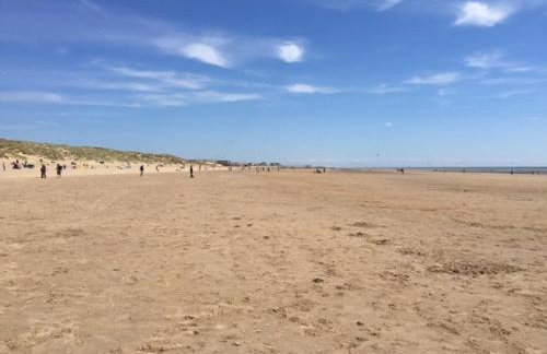 Sunny, Single-level Cottage with Garden & Parking, Dog friendly, Near Rye - Photo 13