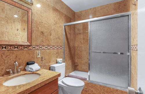 Near Downtown Palm Springs, 7 BD 7 BTH, 80FT Pool, Pickleball - Foto 29