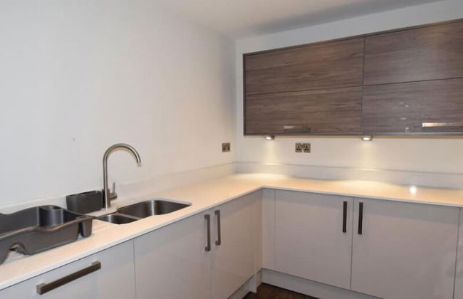 2 Bedroom Luxury Apartment in Leicester - Foto 9