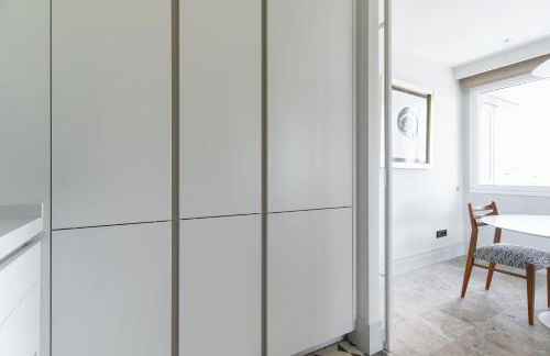 Amazing Apt with views to Colón-2Bdr 2Bths - Photo 16