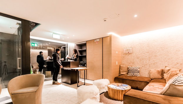 THE BASE - Photo 4, Reception