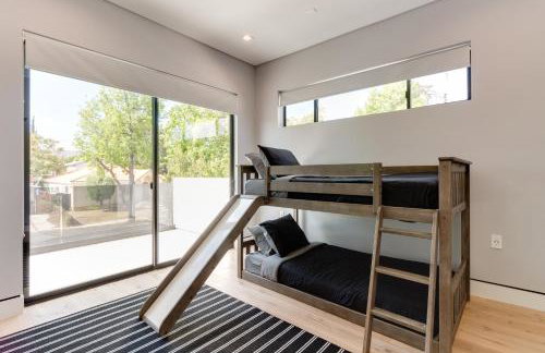 Posh Luxury Modern Home with Pool Spa and Rooftop Deck - Foto 18