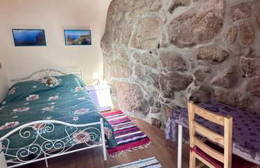 Nascente home place in nature next to a waterfall - Foto 5