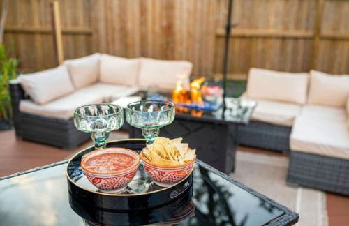 Bamboo Lagoon, Poolside Firelight, Jacuzzi and BBQ - Foto 11