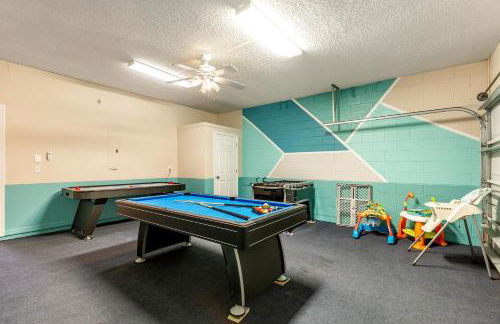Family Friendly Vacation Home with South Facing Pool - Hot Tub - Game Room - Near Disney - Foto 58
