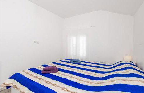 1 Bedroom Lovely Apartment In Vlasici - Foto 26