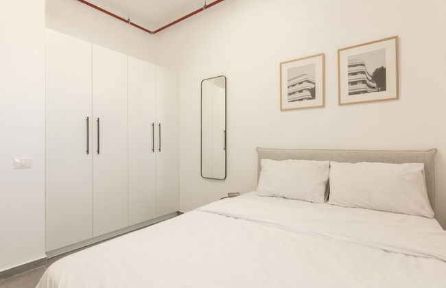 AirTLV - Menachem Begin Apartment - Foto 5