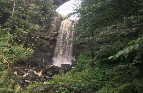 Gatecroft Barn & Spa - Pet friendly with hot tub - Foto 7