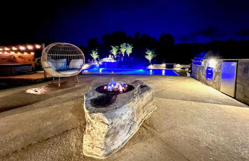 Charles Town Home with Private Pool and Hot Tub - Foto 43