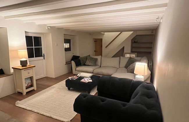 Beautiful 4-bed Cottage in Heart of the Cotswolds - Foto 16