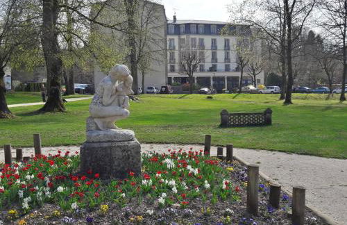 HOTEL CERISE - LES SOURCES Luxeuil-les-Bains - Foto 34