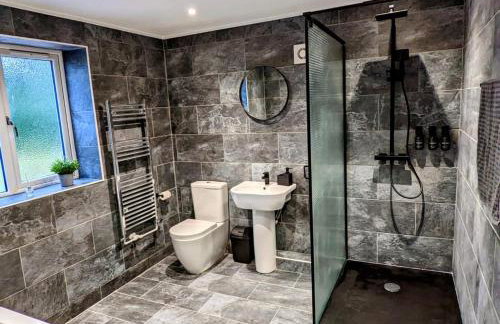 Country Lodge Retreat - Photo 43