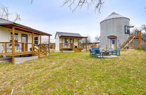 Rural Retreat with Water View! 9 Mi to Dtwn Granbury - Foto 2