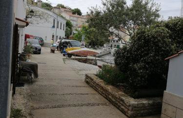 Studio apartman Nona Angela-Valun - Foto 13