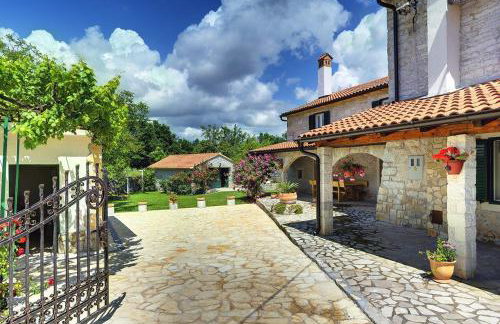 Villa Lucy - Photo 16